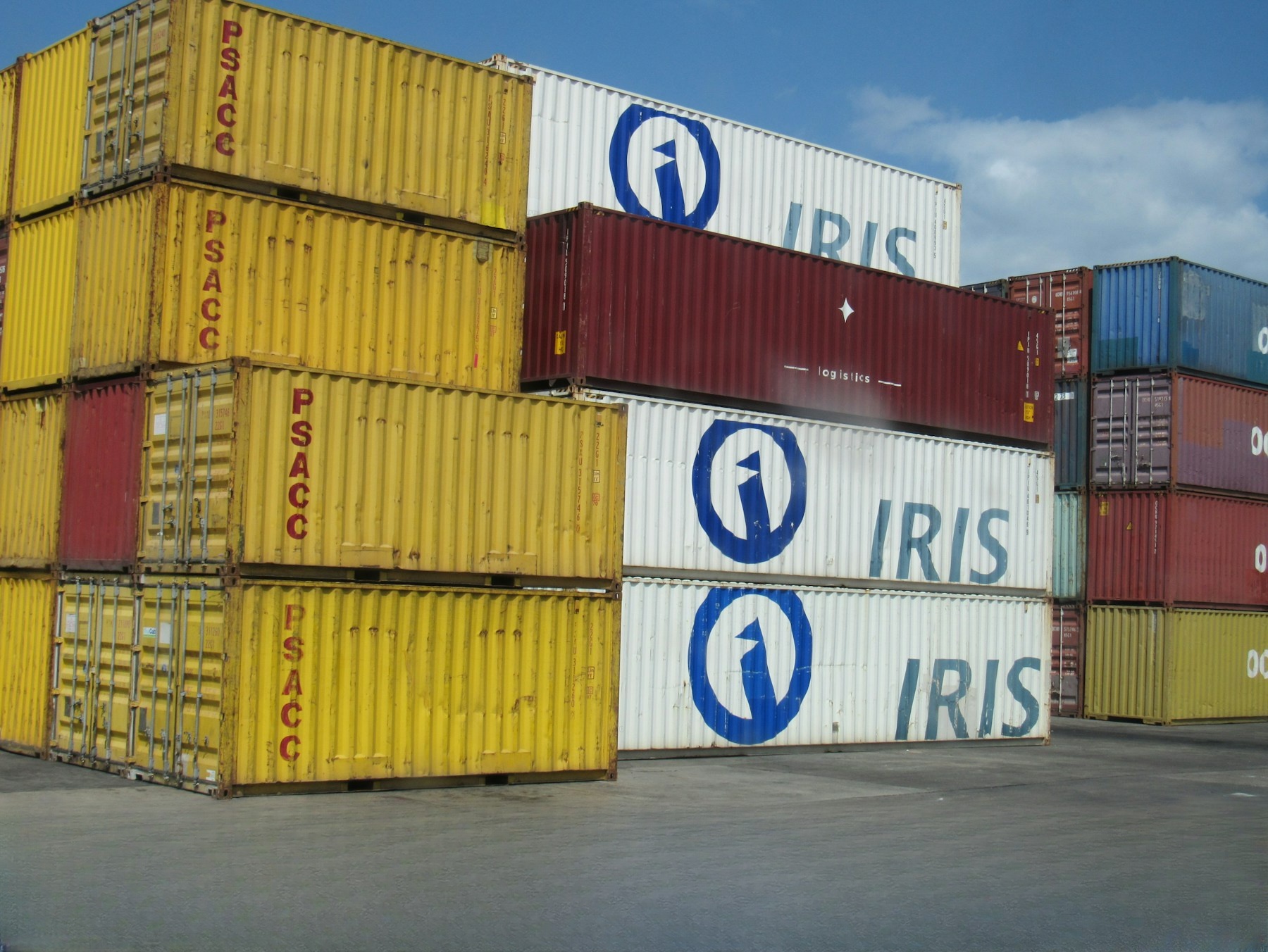 Containers in a working cargo yard